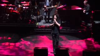 COUNTING CROWS: "HOLIDAY IN SPAIN"+FINAL BOWS -Hammersmith Apollo, London, UK - Mon, 22 April 2013