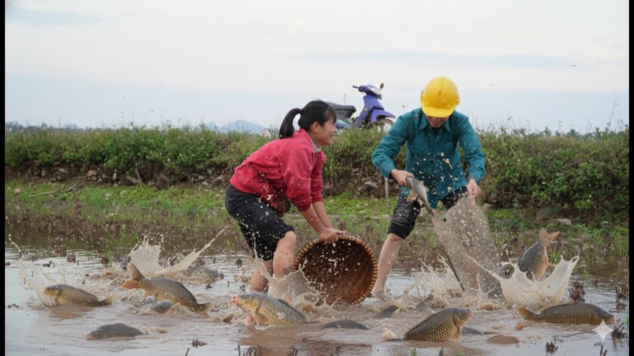 De and Huyen catch fish by hand, making smoked fish to sell at the market.