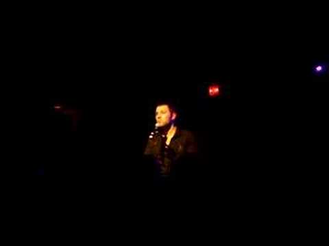 YouTube पर Mat Kearney "Wont Back Down" देखें