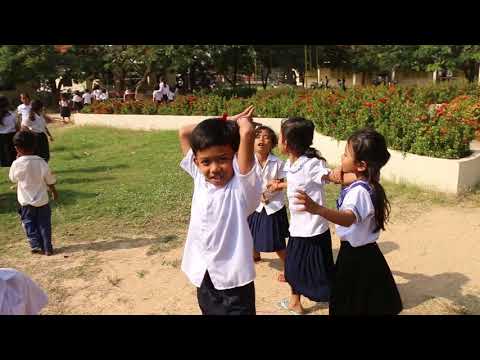 カンボジアの小学校へ訪問