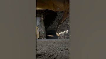 The drill and blast method remains widely used for constructing hard rock tunnels.