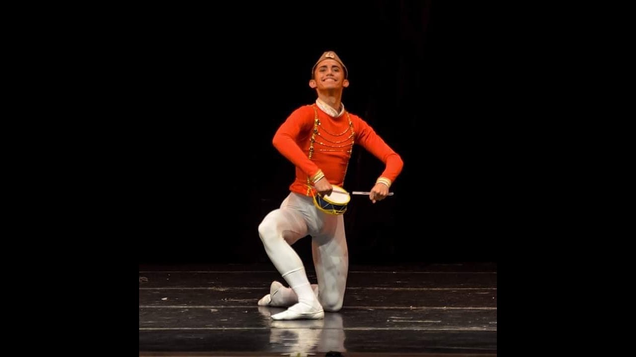 Academia Paula Firetti - Variação Masculina - O Tambor