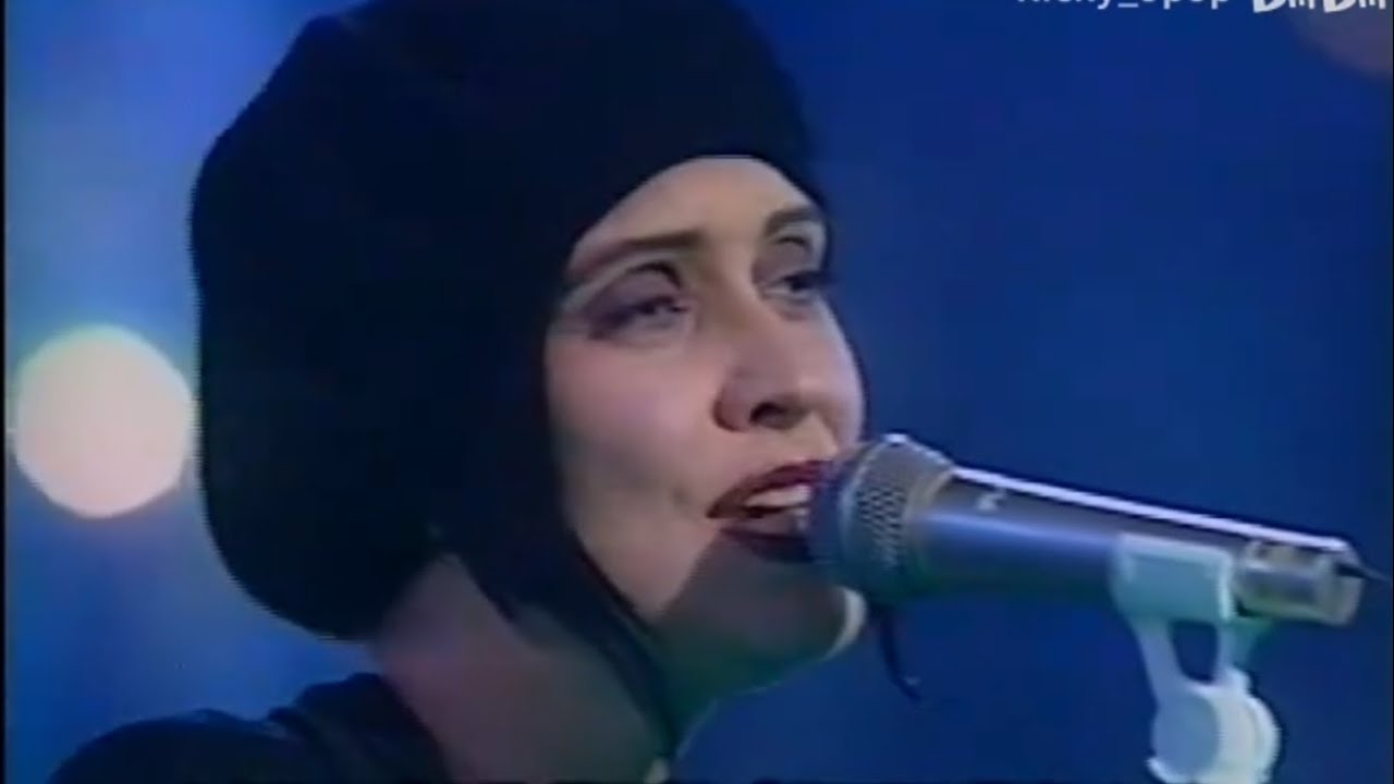 Swing Out Sister - Now You're Not Here (Live at Music Station