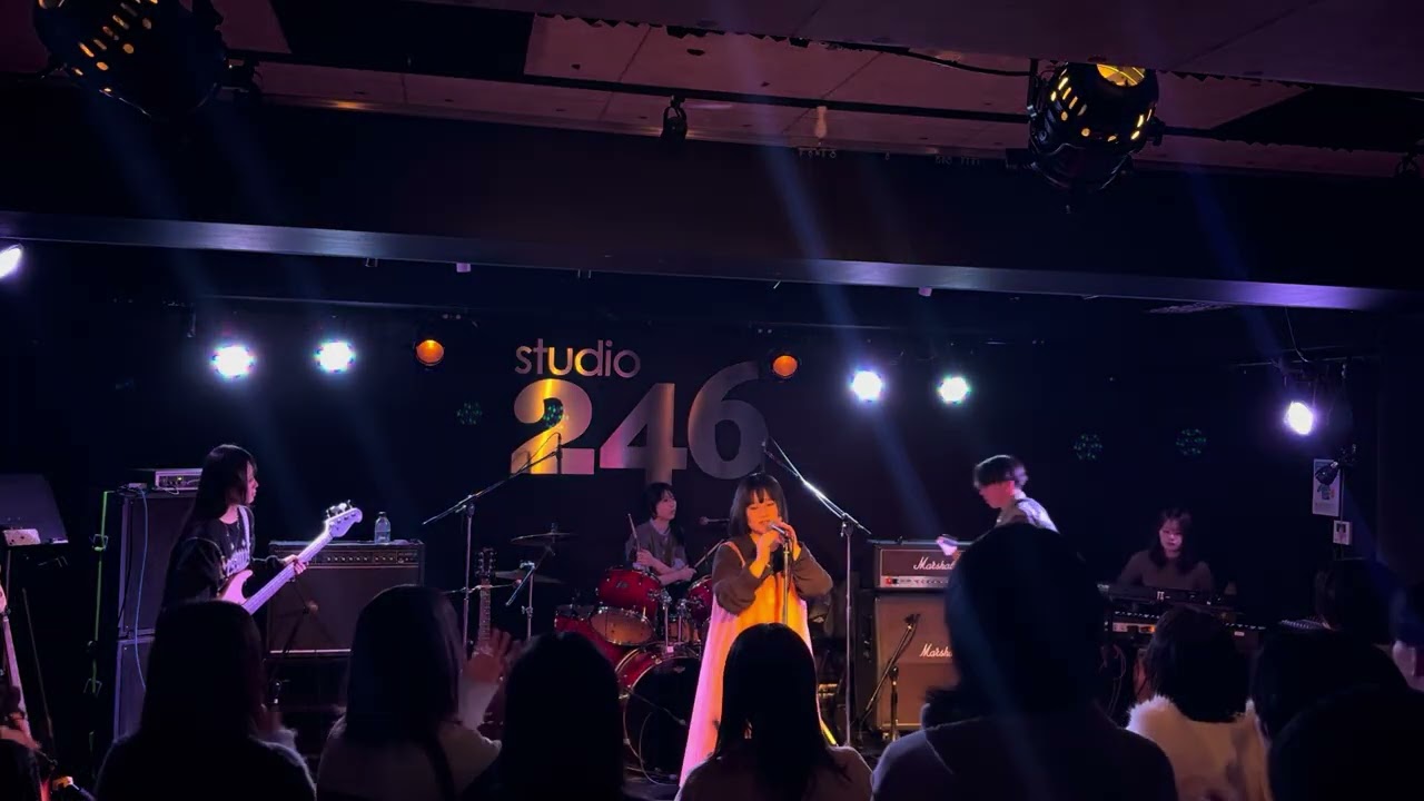 椎名林檎(copy)@2025年度12月ライブ - YouTube