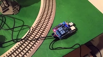 Raspberry Pi and Arduberry Test Code: Switching the Tracks