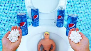 Stretch Armstrong VS PEPSI and Mentos in Toilet (EXPERIMENT)
