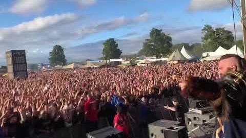 The whole Wacken Open Air 2022 jumping at the same time