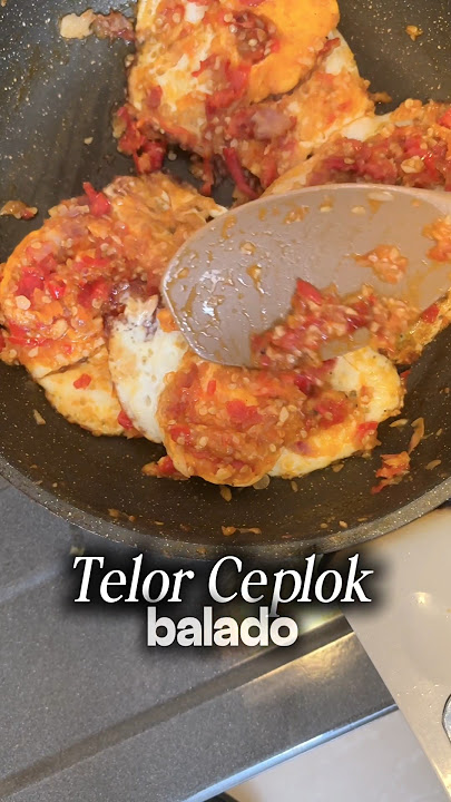 Spicy Egg Balado 🌶️ | Telur Ceplok Balado Super Easy & Cheap Recipe #telorceplok #balado #shorts