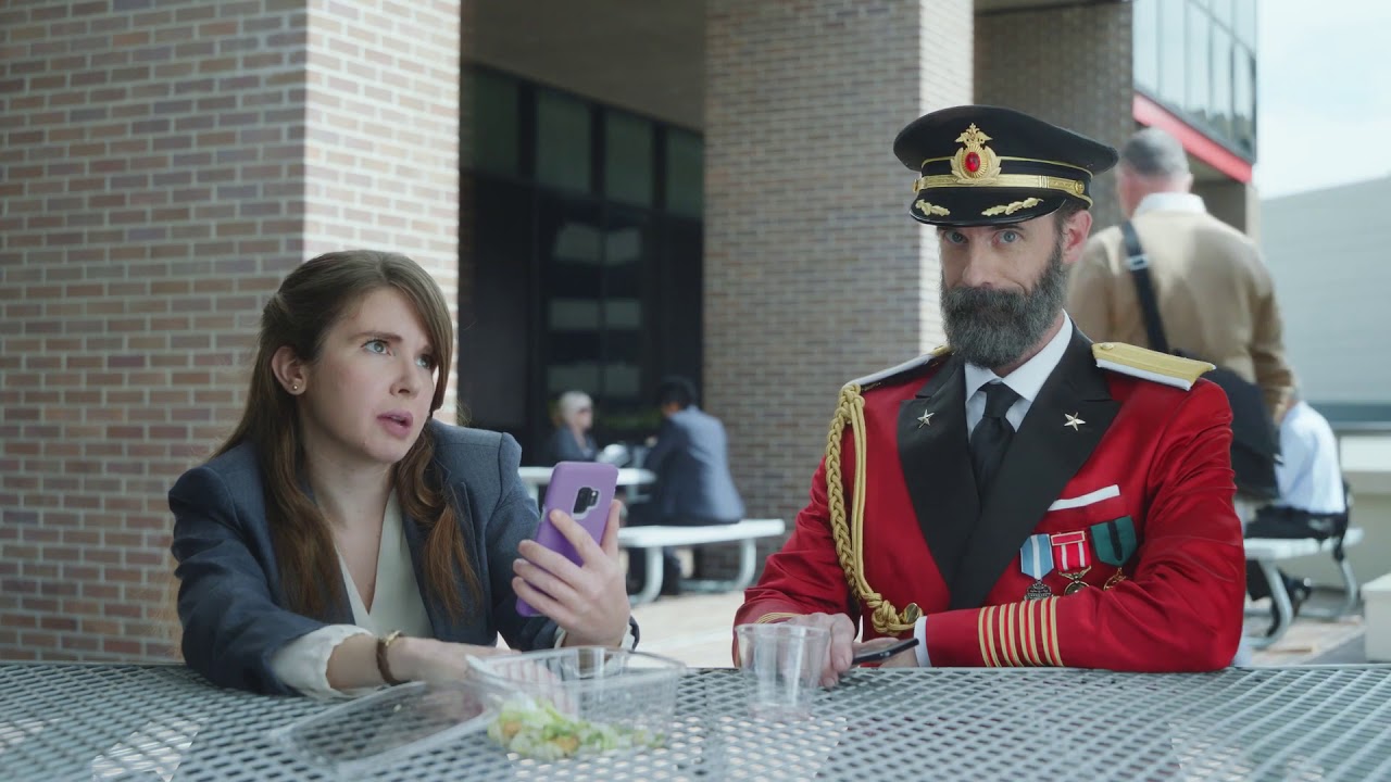 Natalie Palamides And Brandon Moynihan Capt Obvious - Hotelscom - Youtube