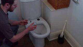 Http://www.smrbathrooms.co.uk/acatalog/soft-close-toilet-seat.html you
can find a selection of soft-close toilet seats, including the one in
video by fol...