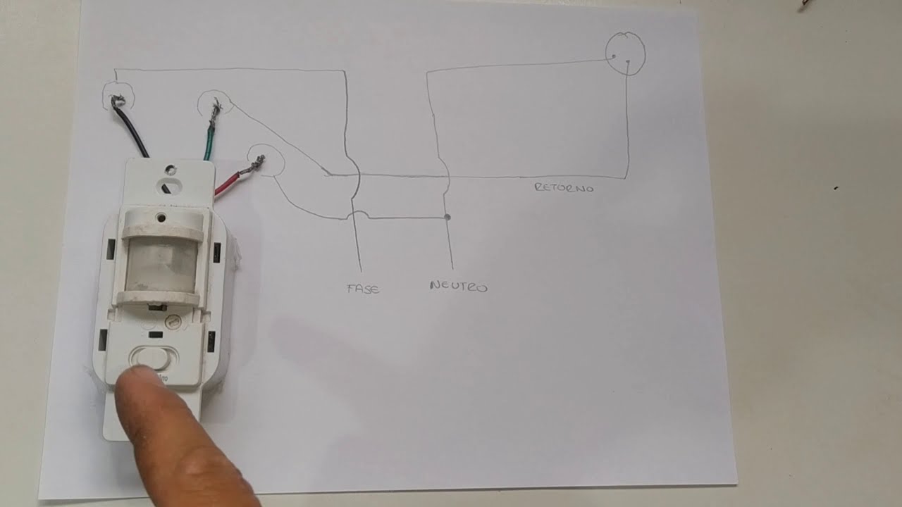 SENSOR DE MOVIMIENTO 180° CON INTERRUPTOR