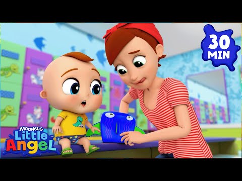 Getting Ready for Swimming Lessons | Lecciones De Nataci�n | Canciones para aprender Inglés🎵