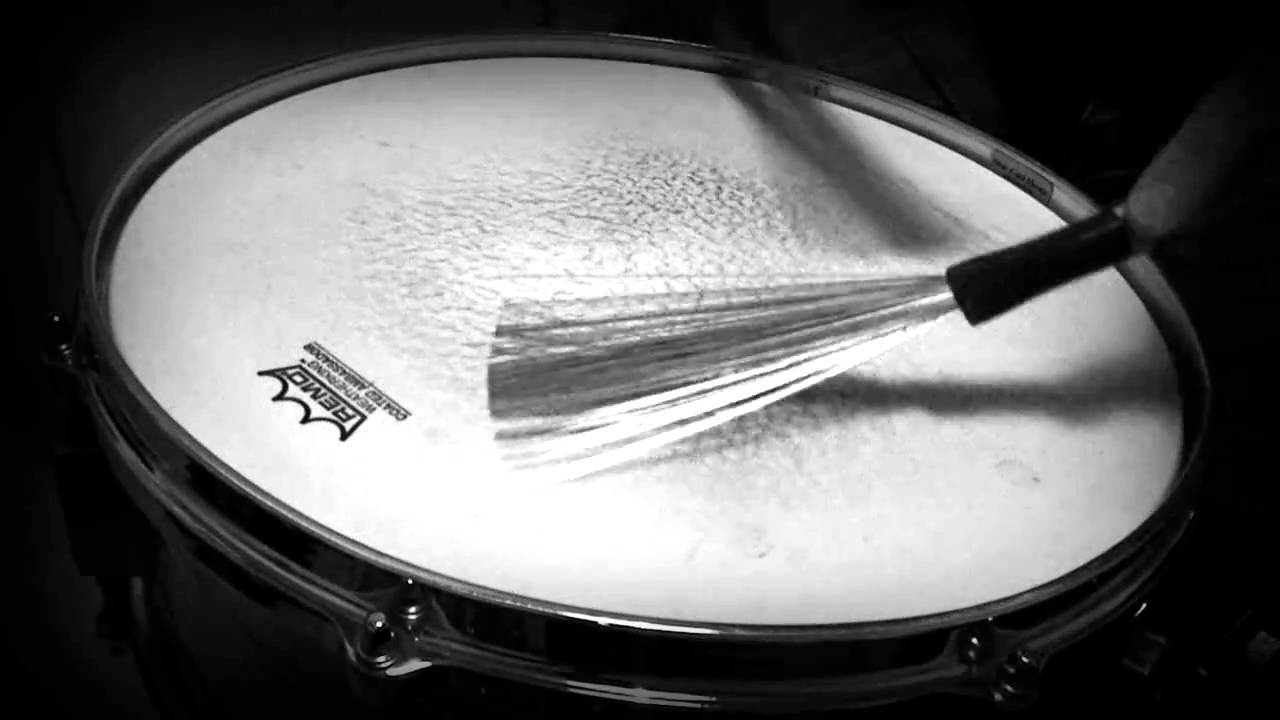 Скрипка ударные. Steve Smith Drummer. Стив Смит (музыкант). Drum Brush. Steve Smith Drum Set.