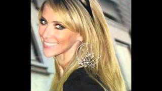 Video thumbnail of "INES SAINZ"