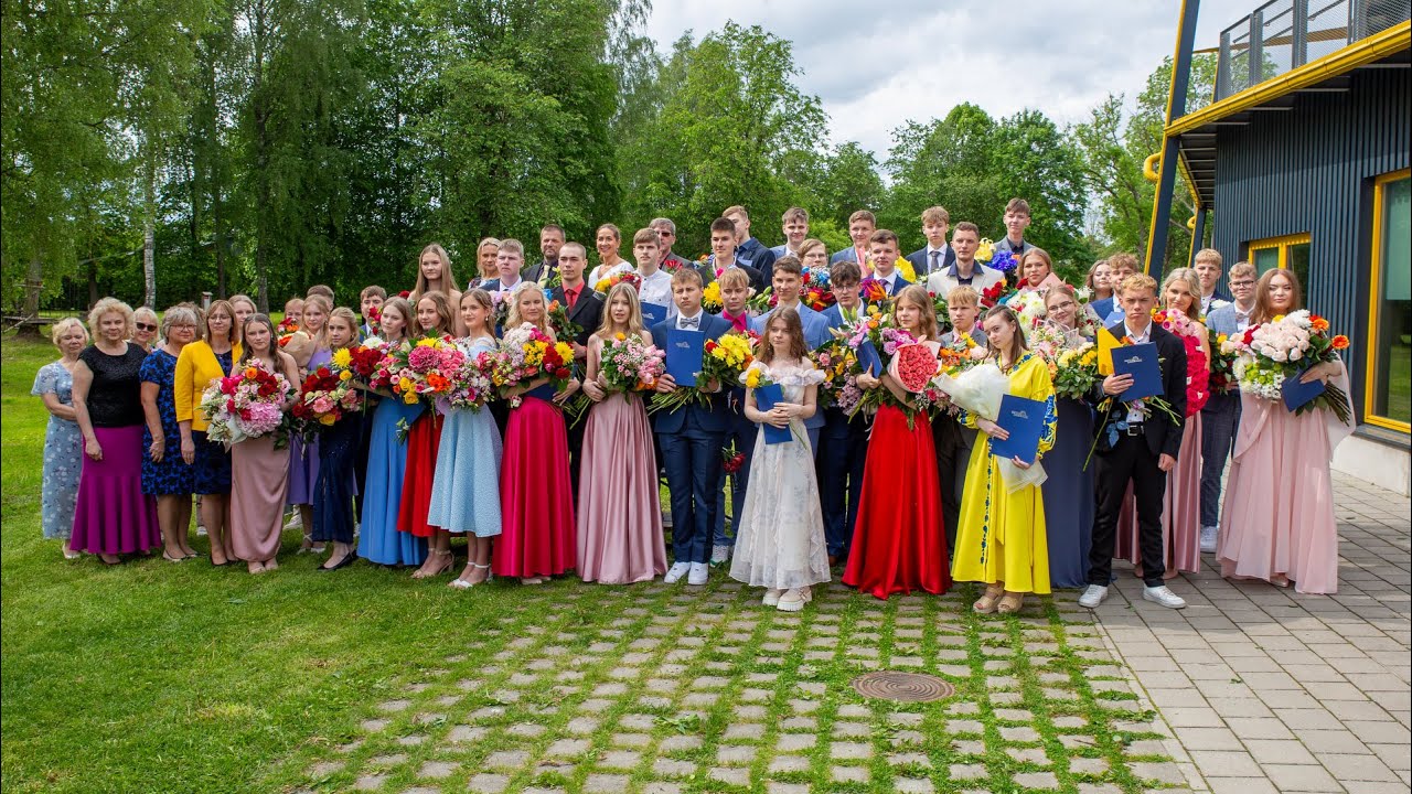 Paide Hillar Hanssoo Põhikooli lõpuaktus