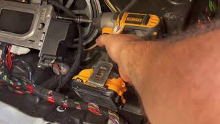 How to fix “Auxiliary Battery Malfunction” error in 2017 MBZ E300