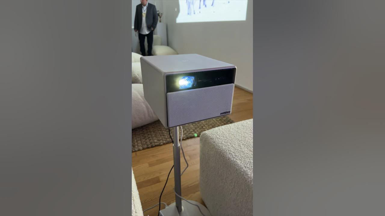 XGIMI Horizon Ultra - World's First Long-Throw Projector with Dolby Vision  