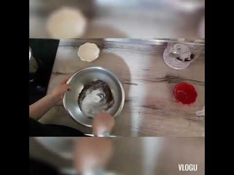 Video: Tortë Me Mus Kafeje