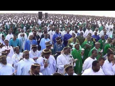 izihlabelelo Zamanazaretha: namhla mina by Babu Zondi