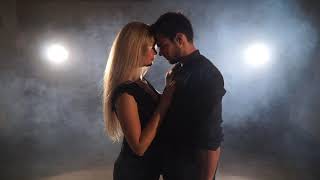 Paulius & Silvija / Bachata Sensual / Adore - Bachata Remix