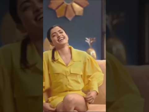 Rashmika mandanna oops moment #comedy  #hindisong #howtohandle1vs4situationinfreefire