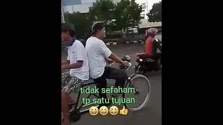 Depan Bisa Belakang Bisa