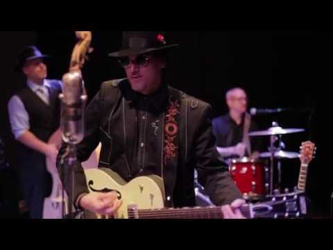 Vinyl Stripes Band