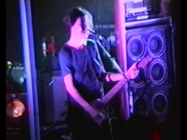 Elastica - Vaseline Live Rock City Nottingham 29.03.95 - YouTube