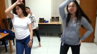 Baile dance steps buttons practice
