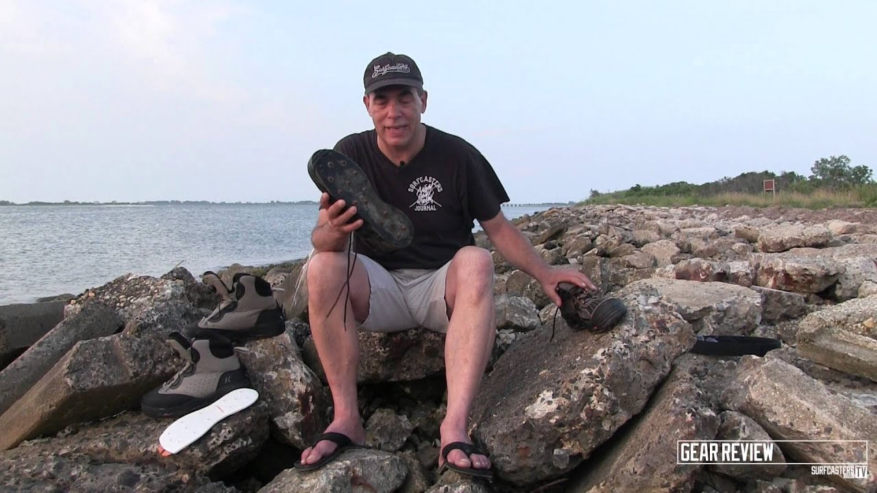 Korkers Boxcar wading shoes - YouTube