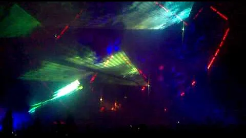 DEFQON1 Zany Sydney lightshow 2009