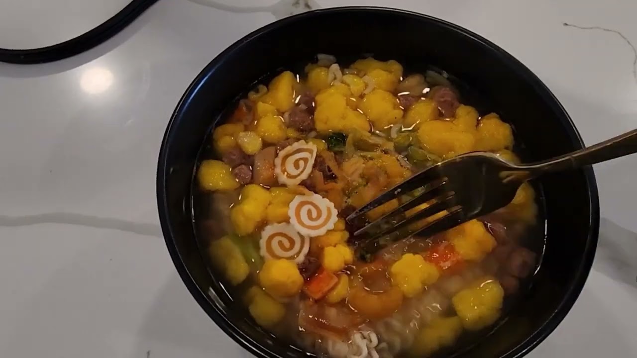 Honest Review of CHIRAMEN Spicy Crawfish Mix – Perfect Mala Topping for Noodles 