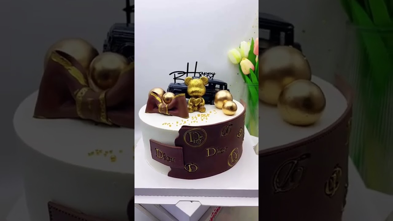 Elegant Dior cream cake