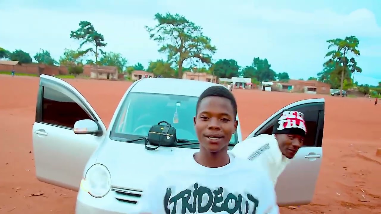 Burla Cizzy Ft Young Blaze YAÕ DE RAÇA Bmt'Z On THE BEAT (oficial vídeo CS 2026)