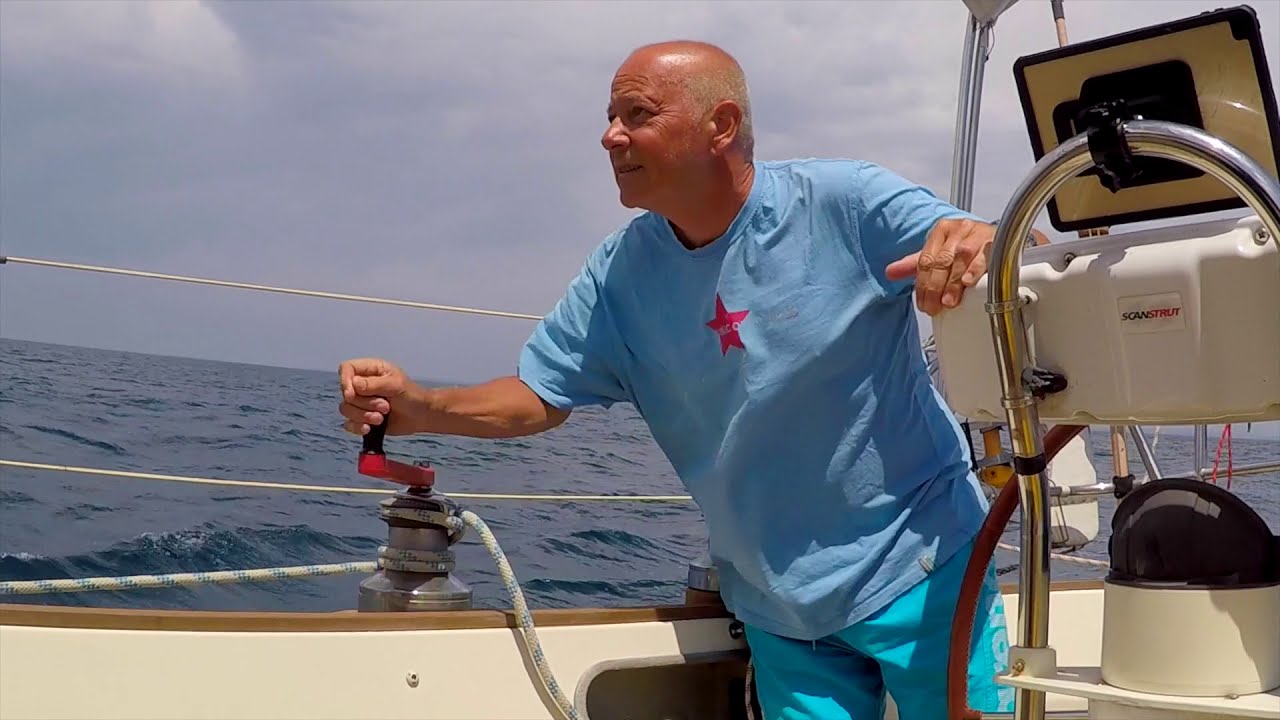 Sailing Blue Alligator: Single handed sailing into the Atlantic Ocean