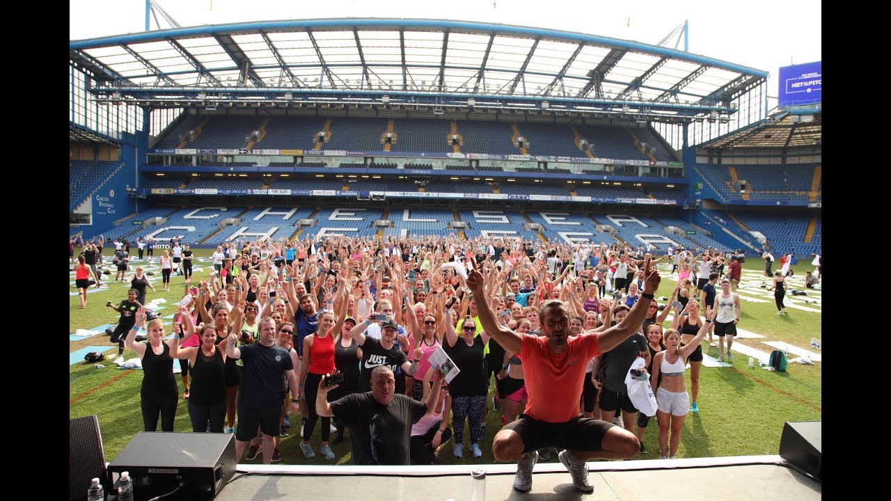 The world's first HIIT in a football stadium #HIITONTHEPITCH hiit con pesas