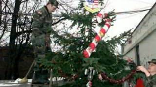 Watch Rodney Carrington Camouflage And Christmas Lights video