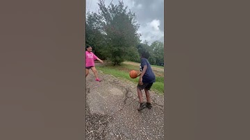 My cousins 1v1 #shorts #basketball #nba #fyp #fypage