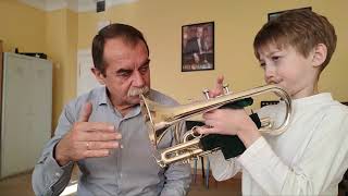 Начальные уроки игры на трубе. Урок 3 / Trumpet basics. Lesson 3
