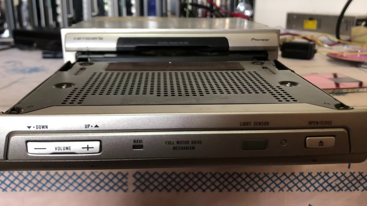 Monitor pioneer carrozzeria AVX-P7700W - YouTube