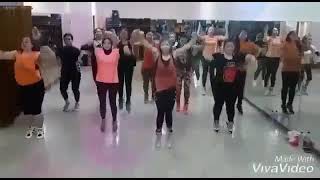 Cola Song by INNA(feat. J Balvin) | ZUMBA Fitness choreo by ZIN Leila Shanty