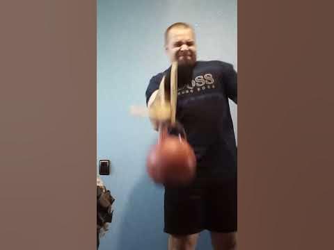 Романов с гирей