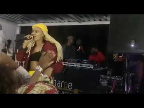 kokota-piano-live-performance-by-kaygee-daking-x-bizizi-#kokota