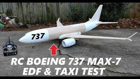 Boeing 737 MAX-7 RC Airplane Airliner EDF Taxi Test [4K]