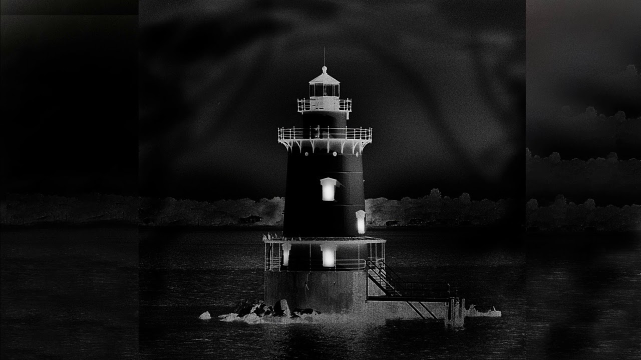Conimicut Lighthouse -  Flashing White every 2.5 seconds (2005)