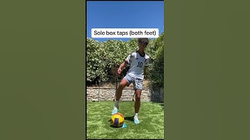 Ball Mastery Workout To Get Lightning Fast Feet ⚡️⚽️🔥🎬 @Colintakahashi