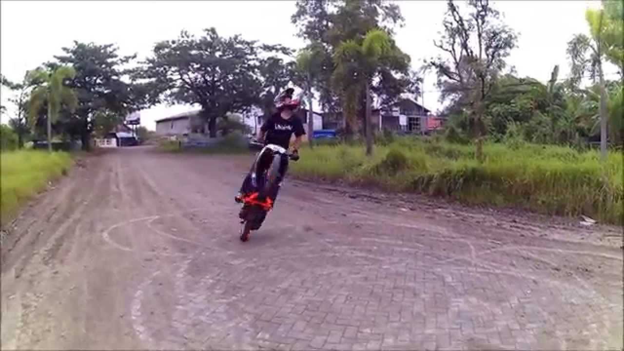WANDERWAN Stuntrider Surabaya YouTube