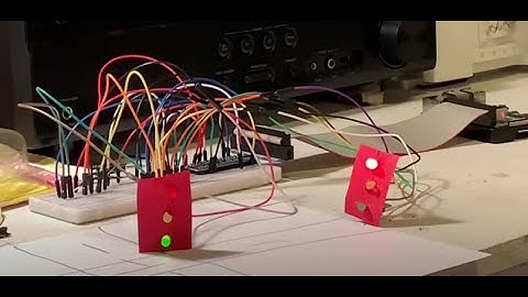 2 way traffic light system with raspberry pi