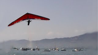 Acro hang gliding crash  The pilot survived! (eng subs)