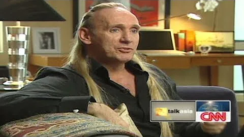 Gregory David Roberts on CNN Talk Asia  (about ''S...
